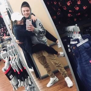 Meet your Posher, Shawna